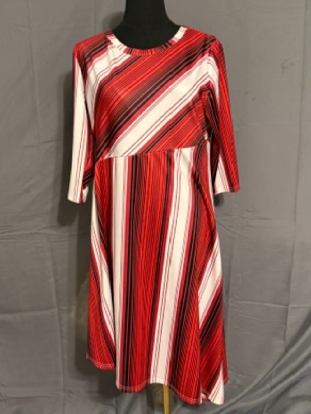 BBYES Dress Size XL
